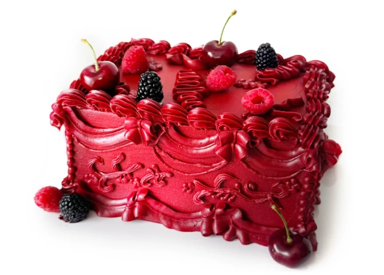 Red cherry and raspberry cake.
