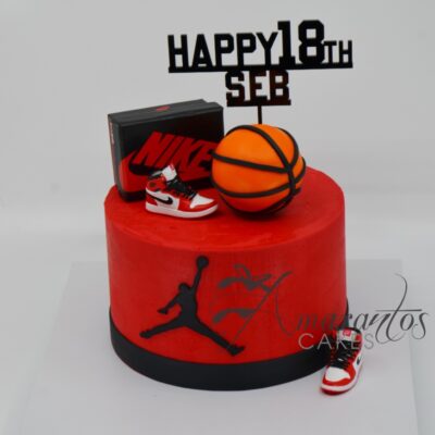 Small Basketball Cake - AA56 - Amarantos Cakes