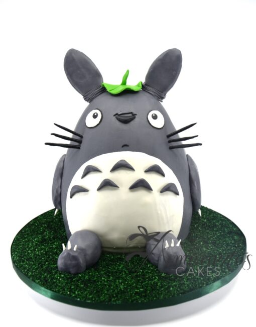 3D Totoro Cake - NC187 - Amarantos Cakes