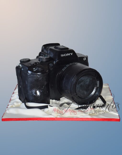 NC581 camera WM Amarantos Cakes